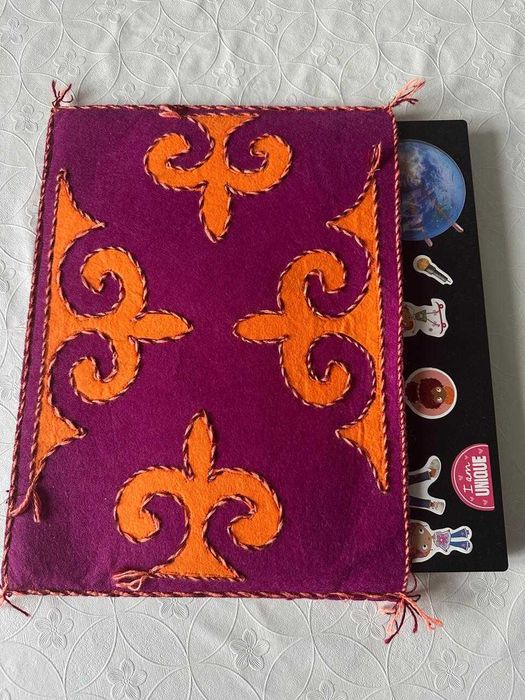 Продам чехлы для ноутбуков, планшетов. Из фетра.