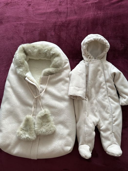 Конверт и комбинезон на выписку