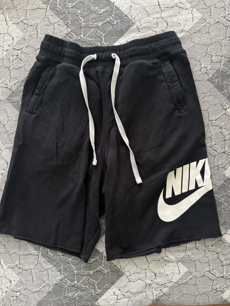 Nike къси панталони
