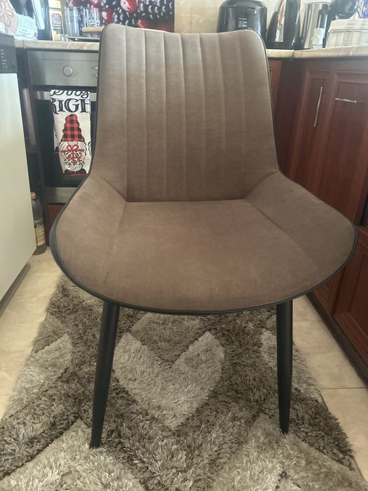 Стол за трапезаря 4 бр