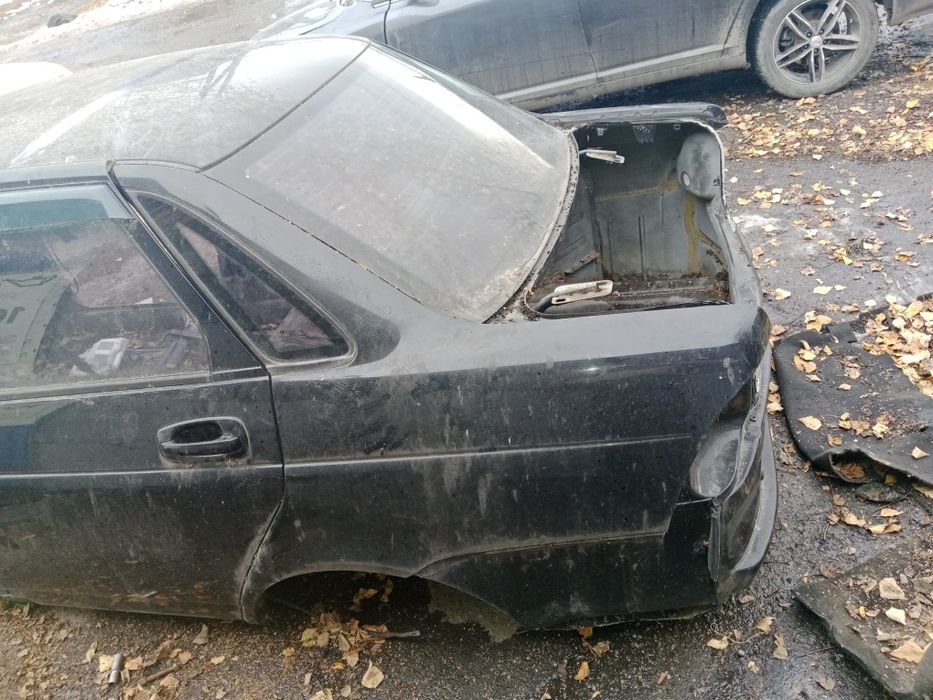 Приора на разбор