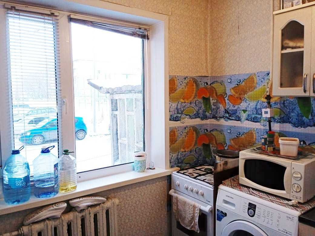 Продается  3х-комнатная квартира в  Майкудуке в 17 мкр-не .