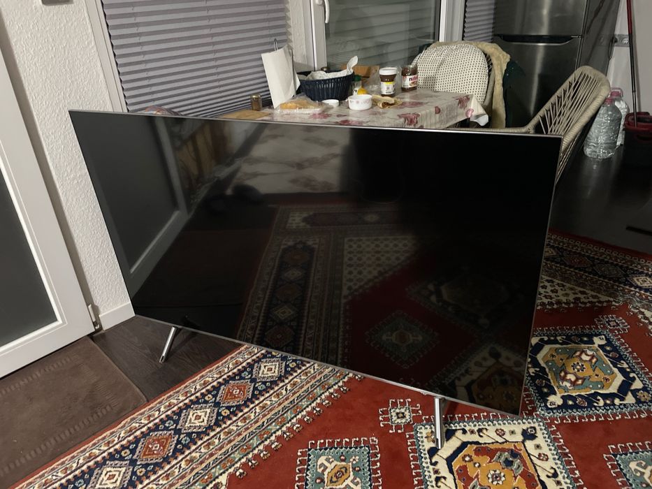 Samsung QE65Q6FNA 65 inch 4K Ultra HD HDR Smart QLED TV