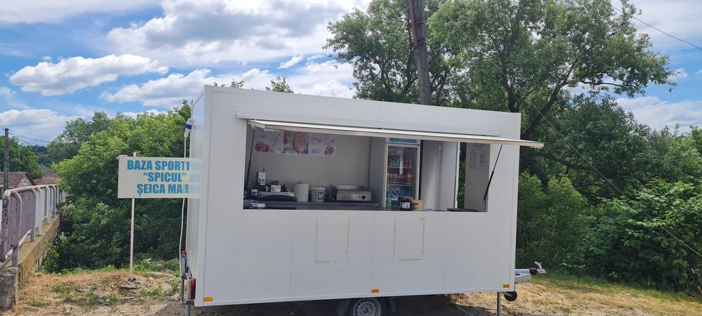 Rulota comerciala fast food ecipata an 2021 cu toate actele la zi