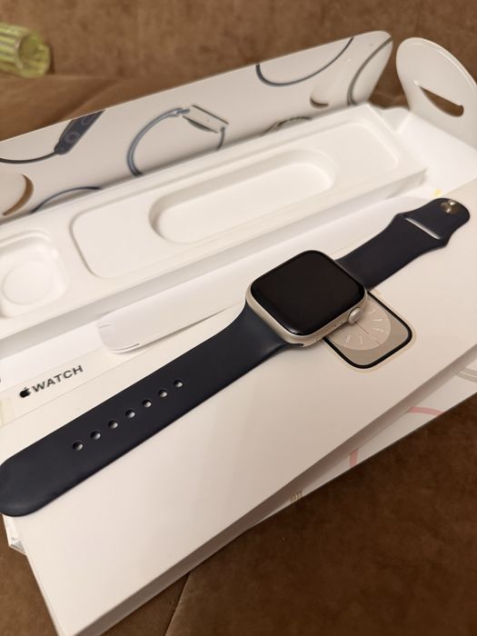 Iwatch 8 45 mm Ideal Starlight srochno