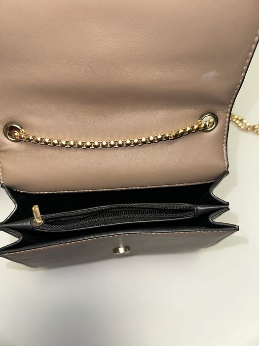 Продается сумка.