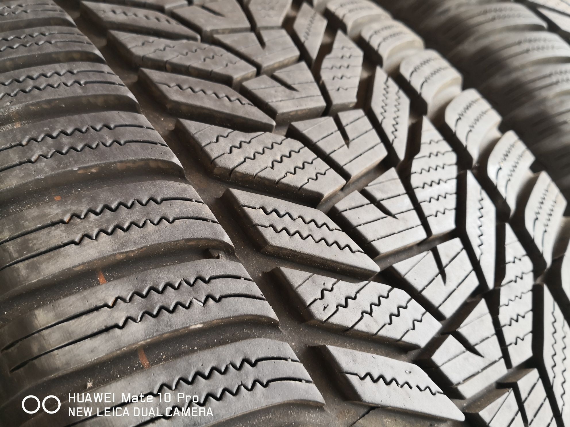 255 55 18 цола гуми като нови hankook dot 21