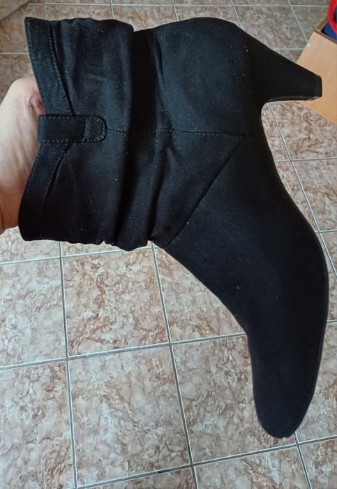 Ghete 42 piele întoarsă Noi