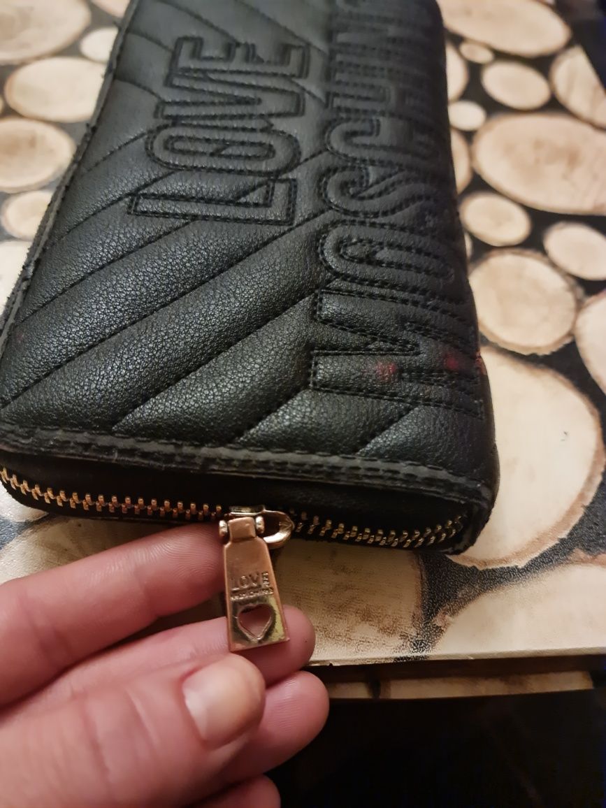 moschino раница портфейли