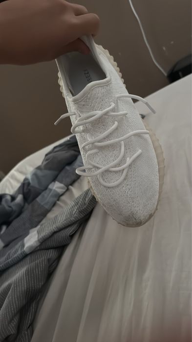 Vand yeezy albi originali