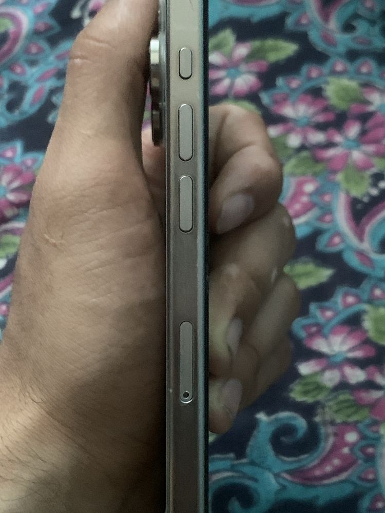 iphone 15 pro max 1ga 1kopiya