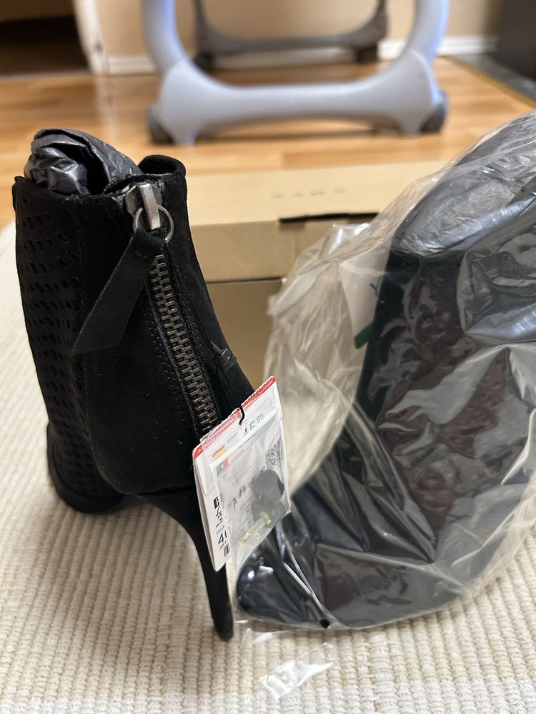 Обувки с ток Zara