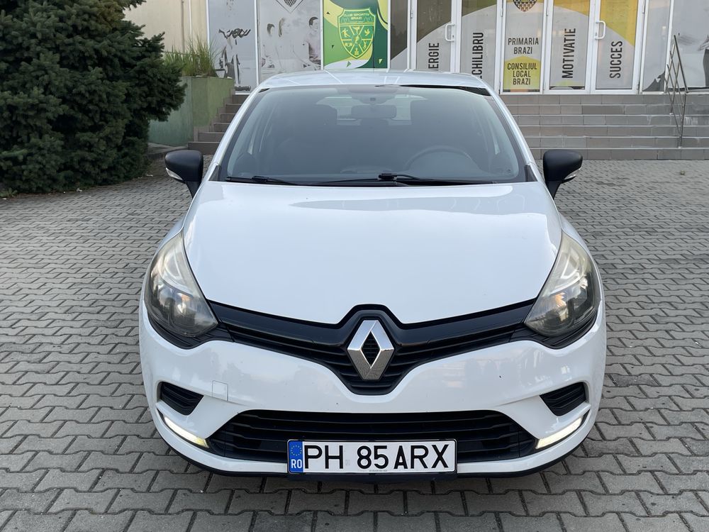 Renault Clio 4 * 1.5 DCI 90 CP * Volan Piele *