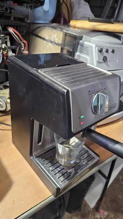 Кафемашина Delongi