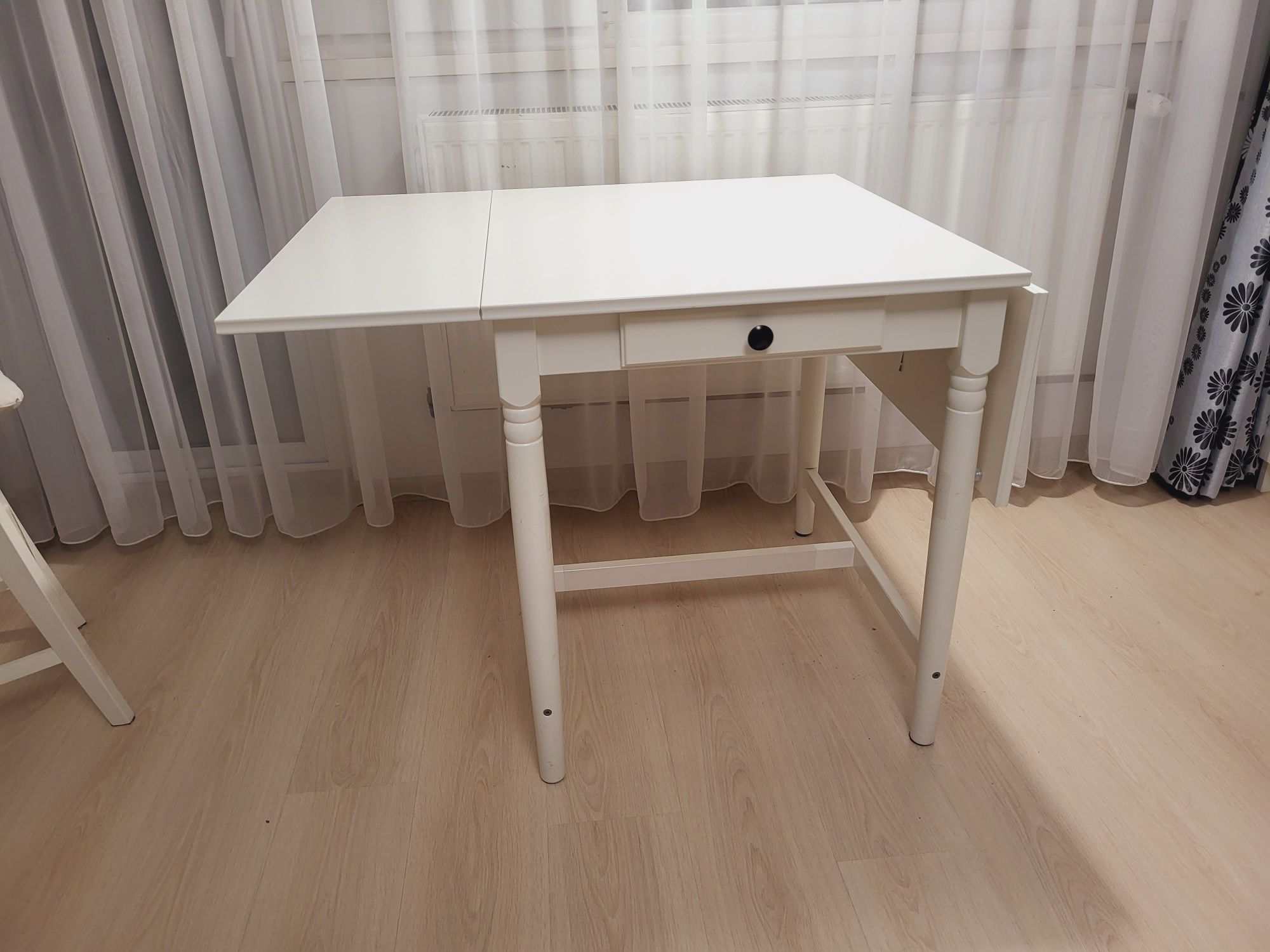 Masa extensibila ikea