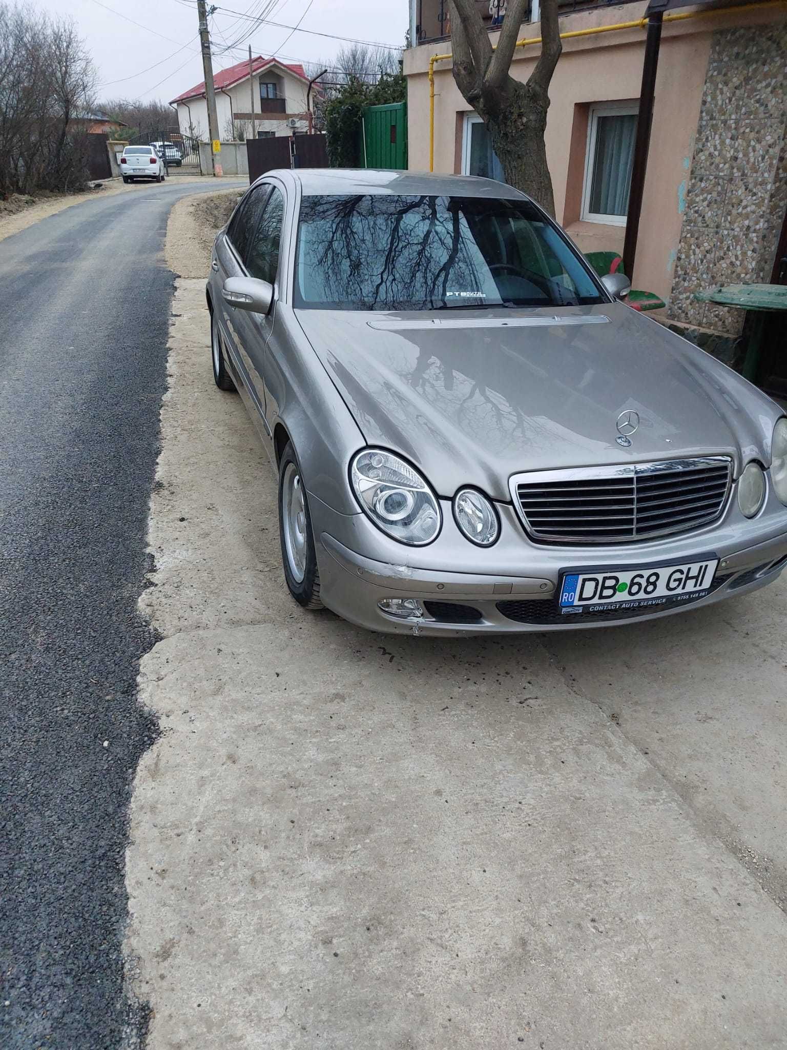 Vând Mercedes E ciass