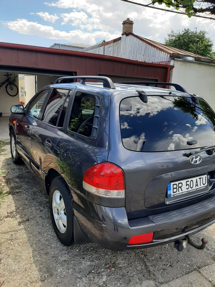 Hyundai Santa Fe , 2.0 CRDI, fabricație luna 12, an 2005, Stare f bună