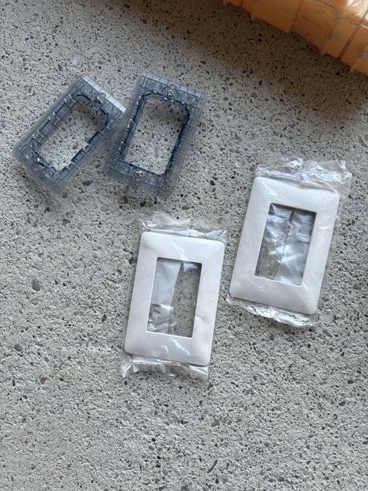 Doze, intrerupatoare pentru prize