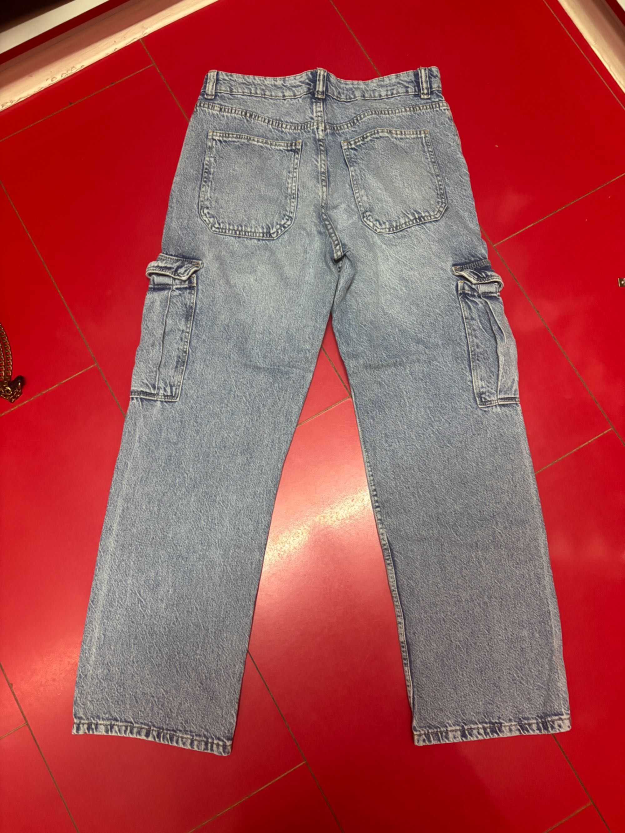 Дънки Bershka - 12 лв