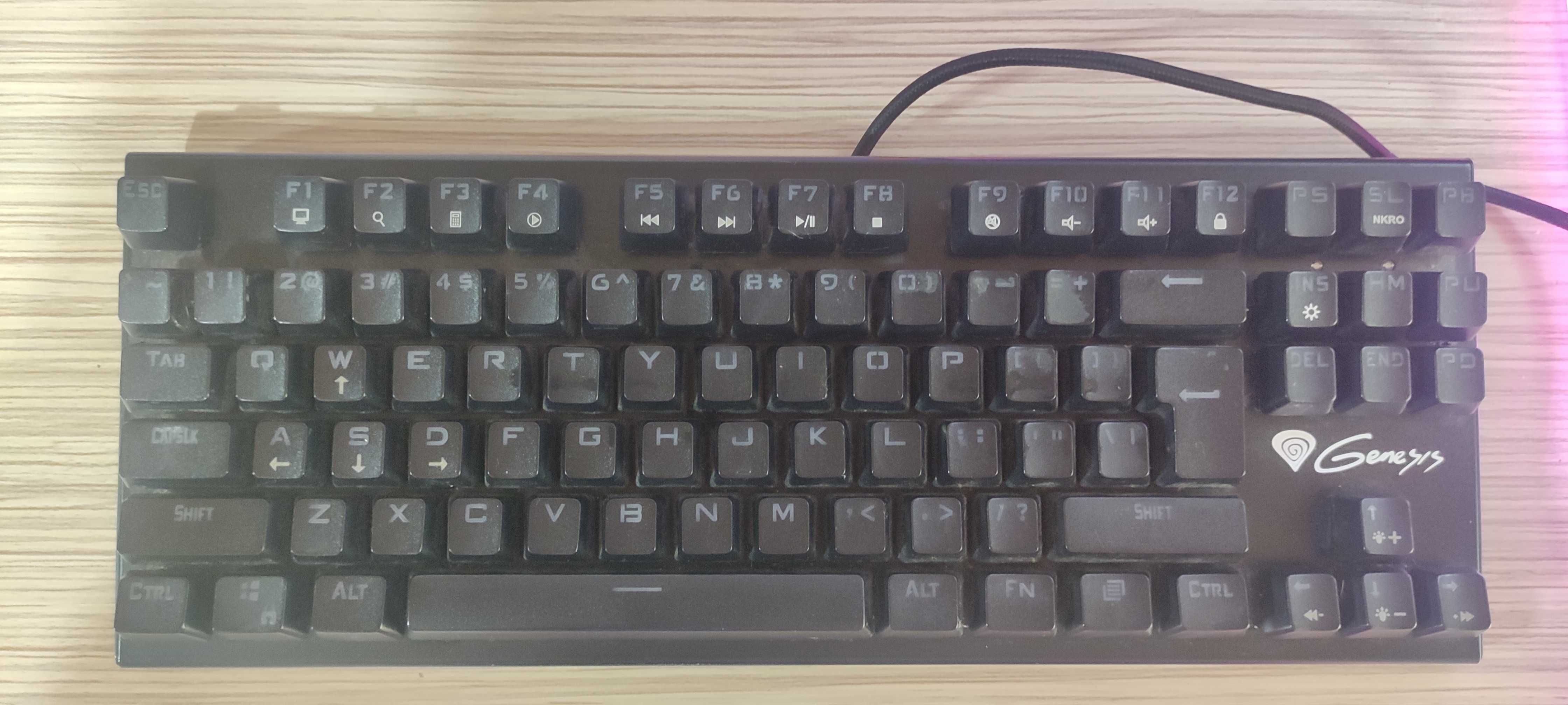 Genesis Thor 300 клавиатура