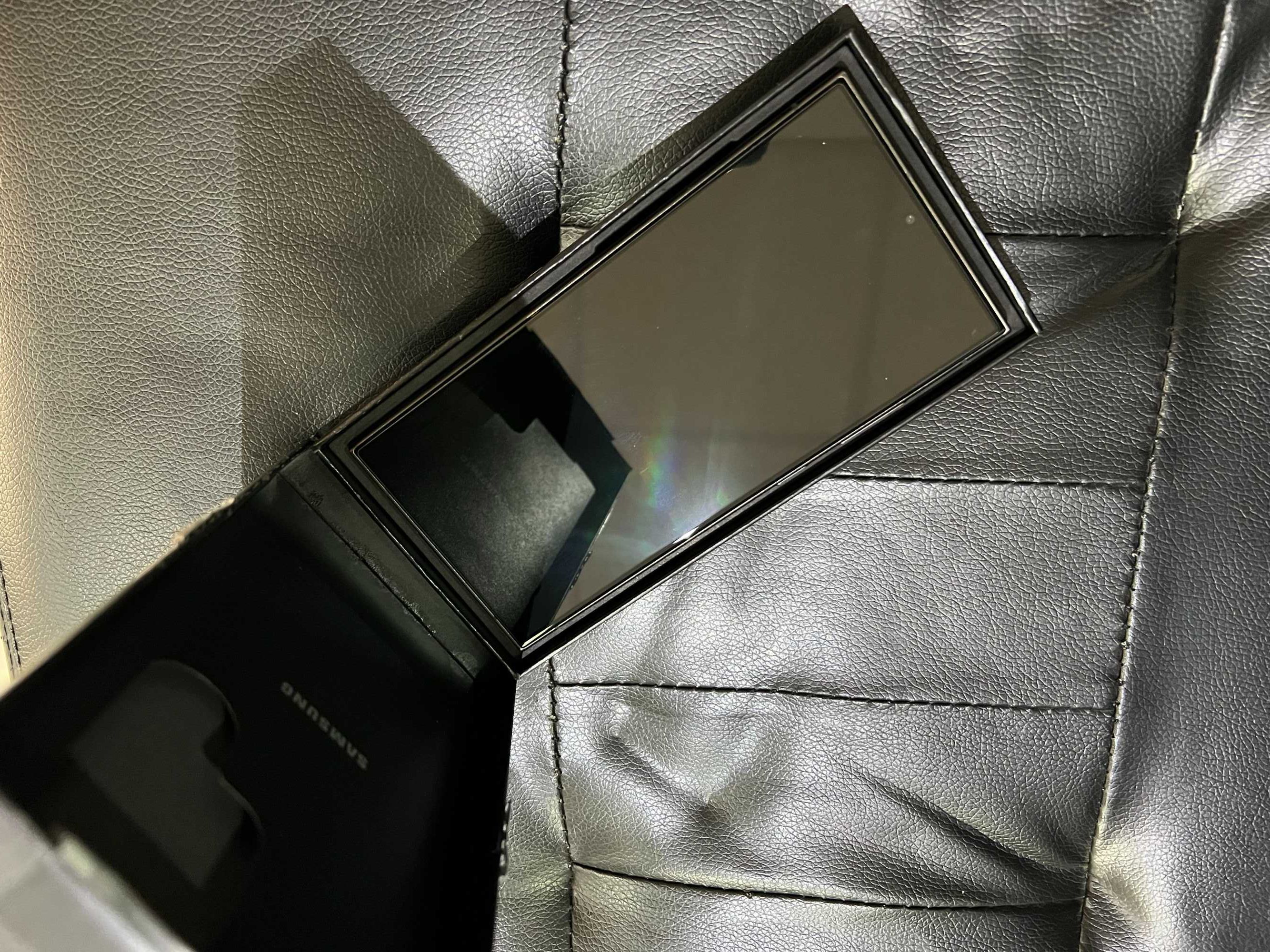 Samsung Galaxy S24 Ultra - 256 gb - nou la cutie - garantie.