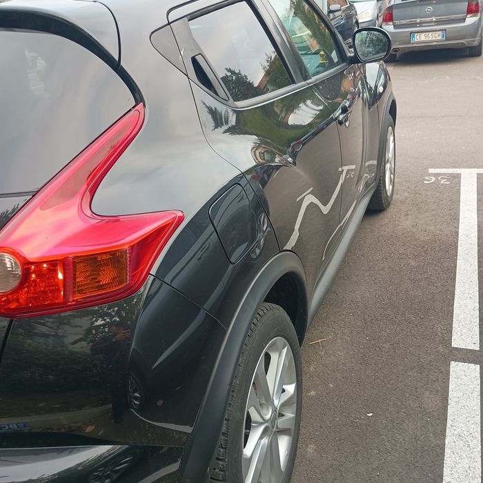 Nissan jiuk an2012 Noiembrie benzina 1,6