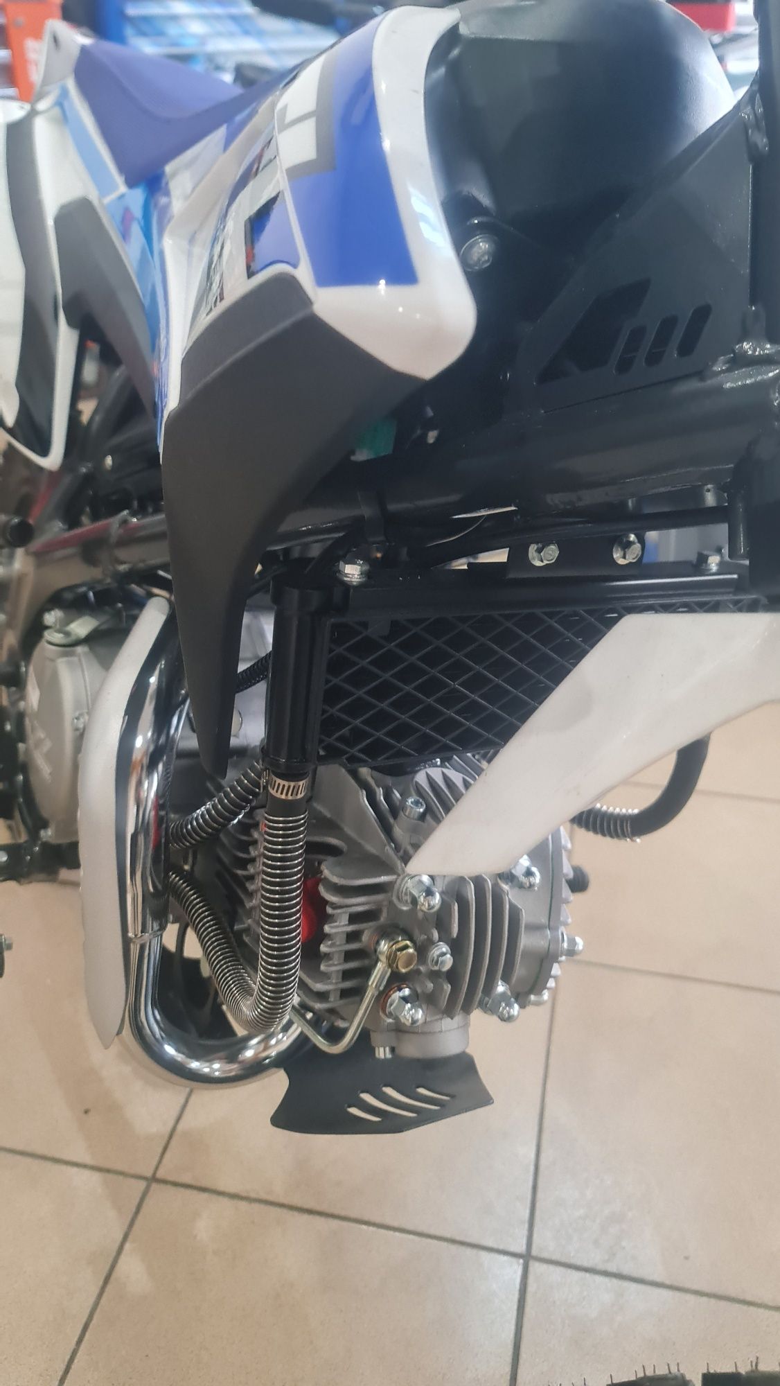 Cross Motocross enduro Apollo XTL 150cc, Nou adus din Germania