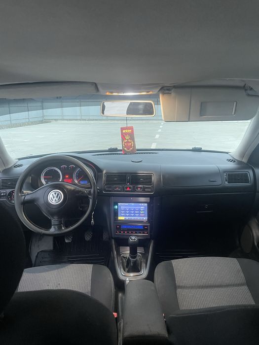 Vw golf 4 1.9  131 cp