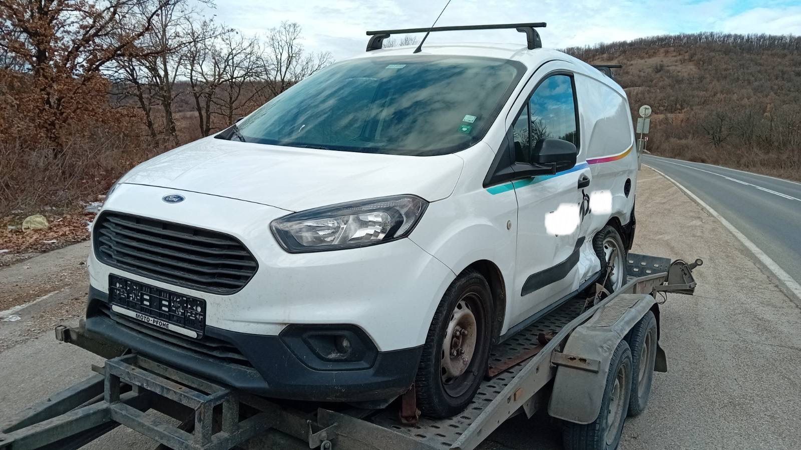 Ford tranzit courier dezmembrez