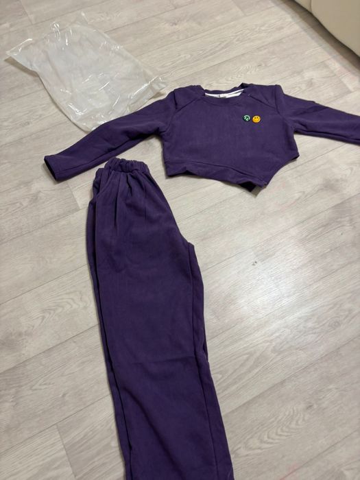 Теплая новая двойка на девочку