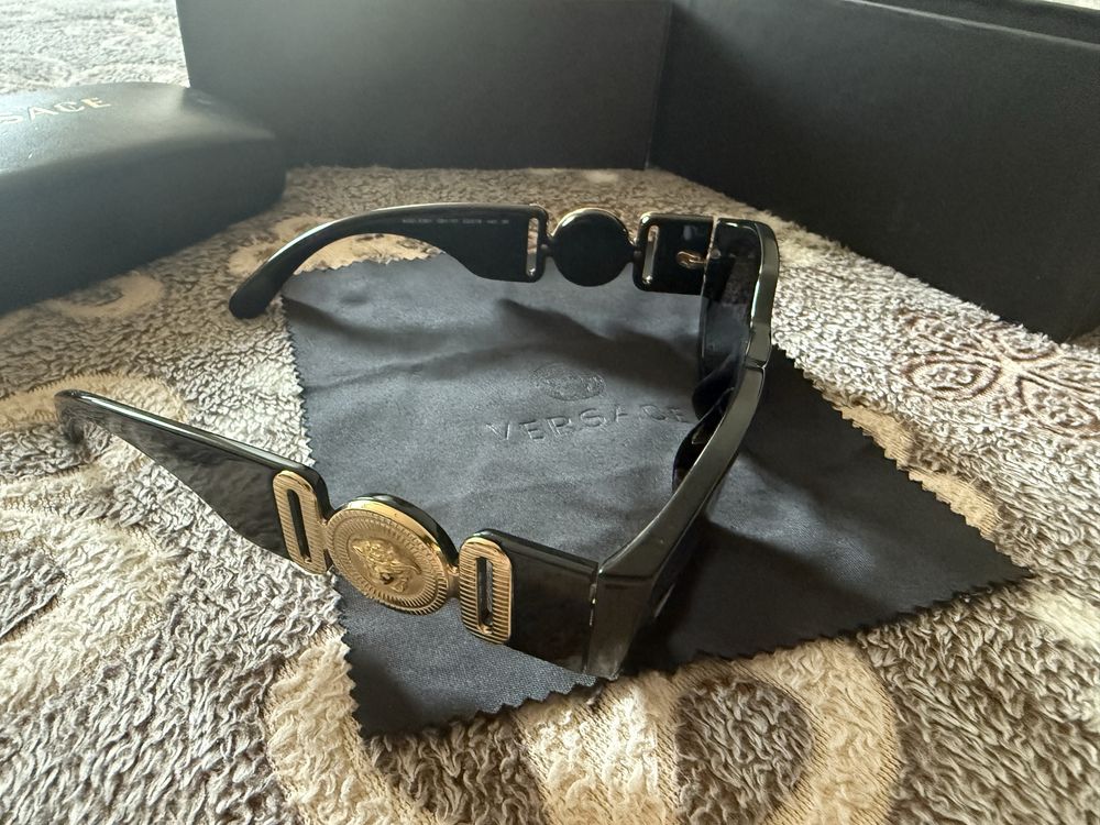 Слънчеви очила Versace VE4361-GB1/87