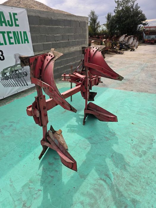 Plug Steeno reversibil hidraulic 1 furtun 2 brazde