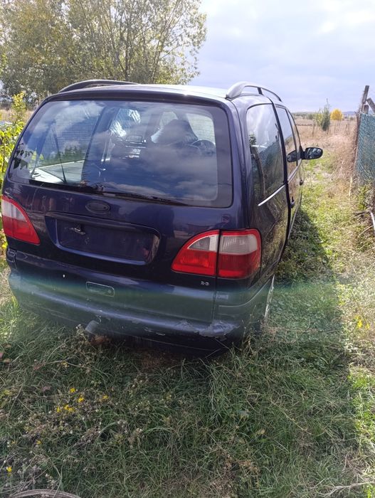 Ford galaxy на части