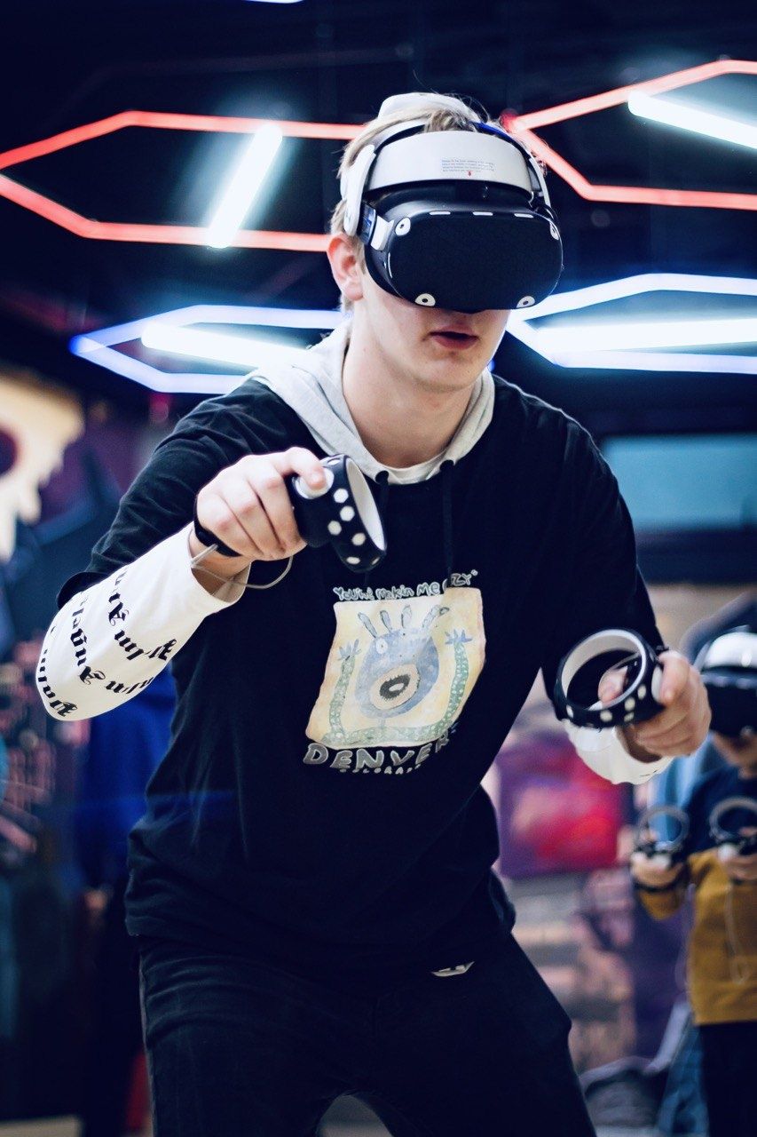 Очки виртуальной реальности Oculus Quest 2