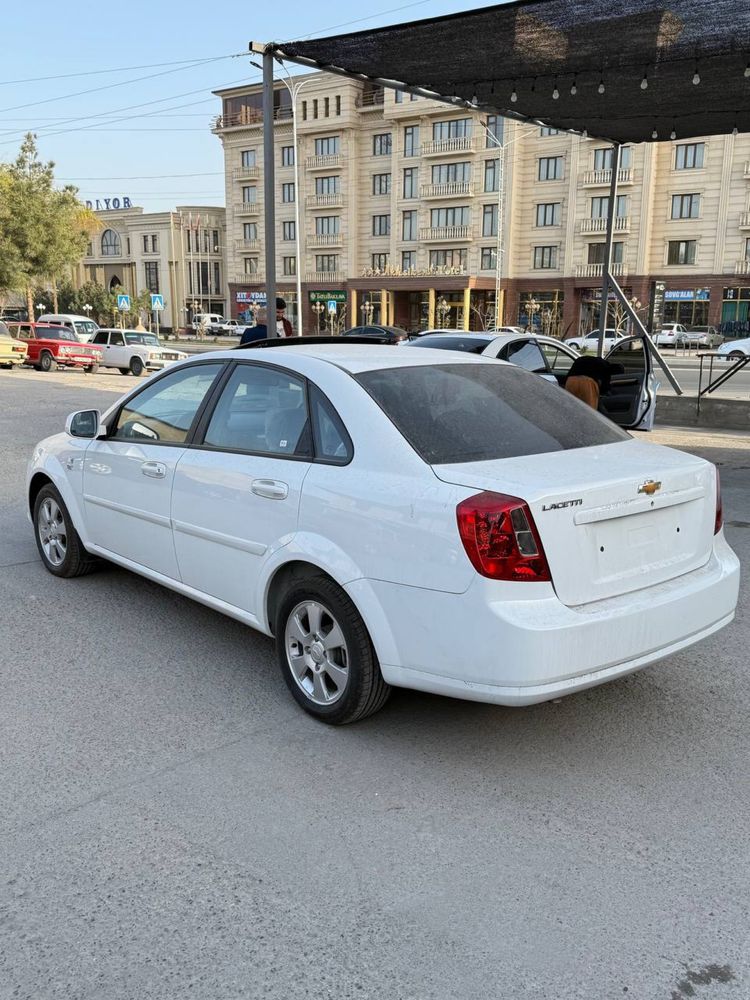 Bez probeg oq 2023 gentra sotiladi