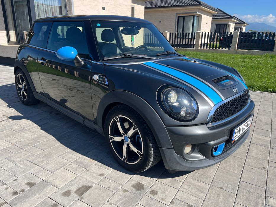 Mini Cooper S bayswater