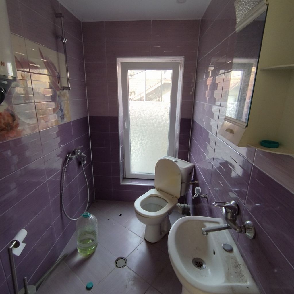 Продава се Къща в Лом - 86 кв.м за 475 €/кв.м - Снимка #8