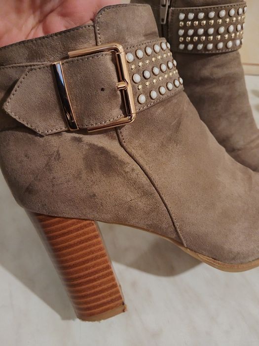 Ghete catawalk numărul 40 (39)