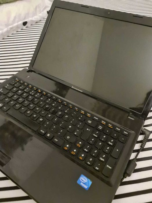 Laptop Lenovo G580 pentru piese