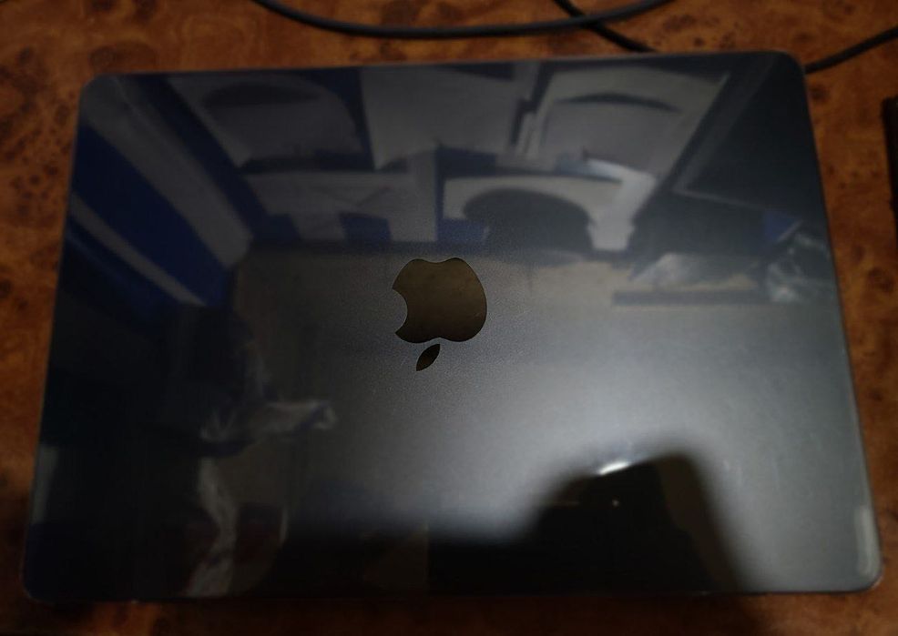 Macbook Air m2 8/512GB