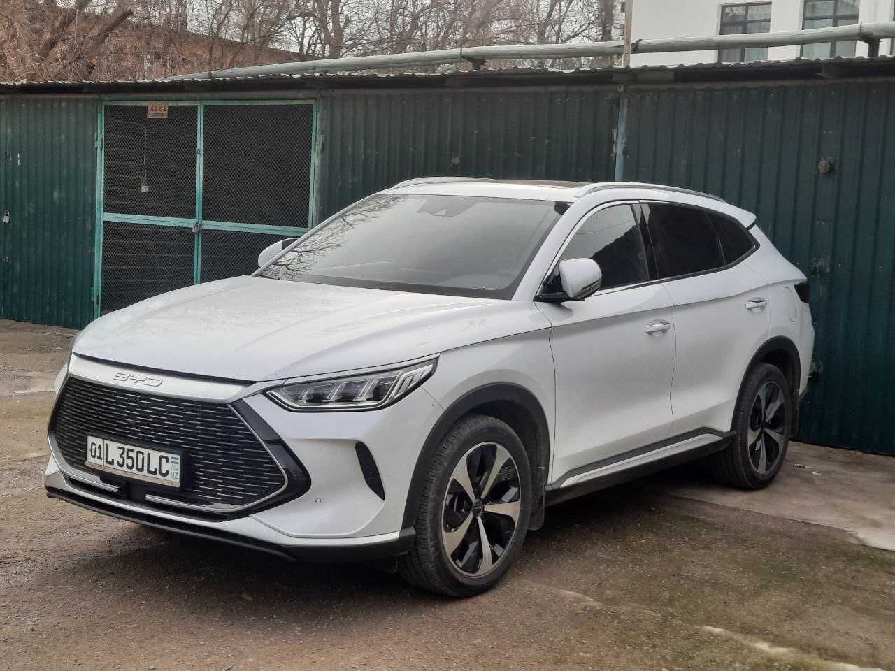 Своя BYD Song Plus DM-i gibrid Официальная гарантия от дилера