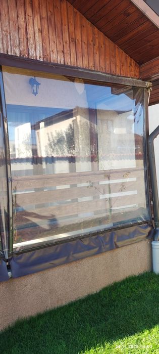 Rulouri terasa folie