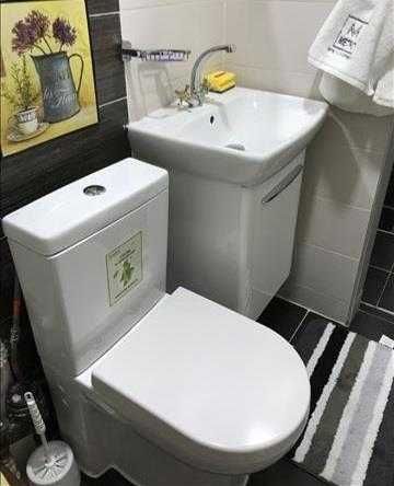 Дава се под наем Двустаен апартамент в Бургас, Център - 58 кв.м за 153 € - Снимка #2