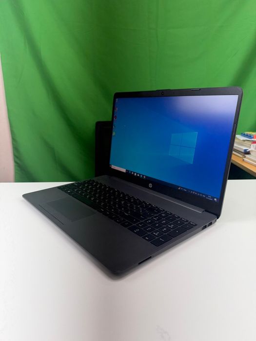 Есть гарантия! Corei3 1215U Продам ноутбук Hp в идеальном состоянии