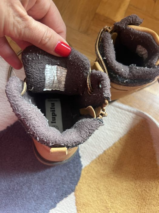 Детски еденни обувки лидл 25номер