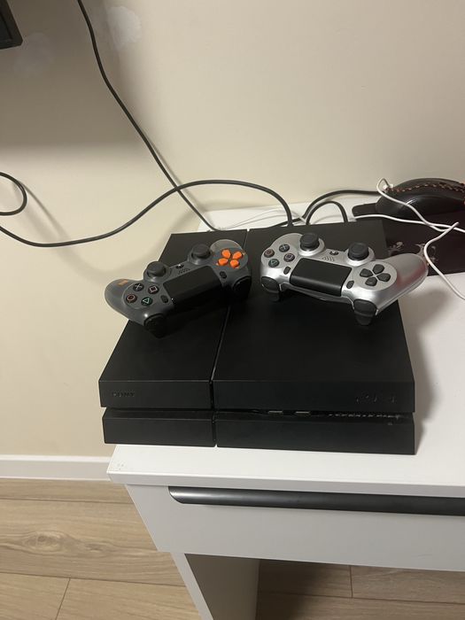 Play Station 4 с енда игра подарък