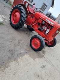 Vând Tractor Nufield de 45 cai