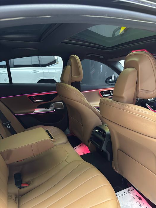 Продается Mercedes Benz E300 W214