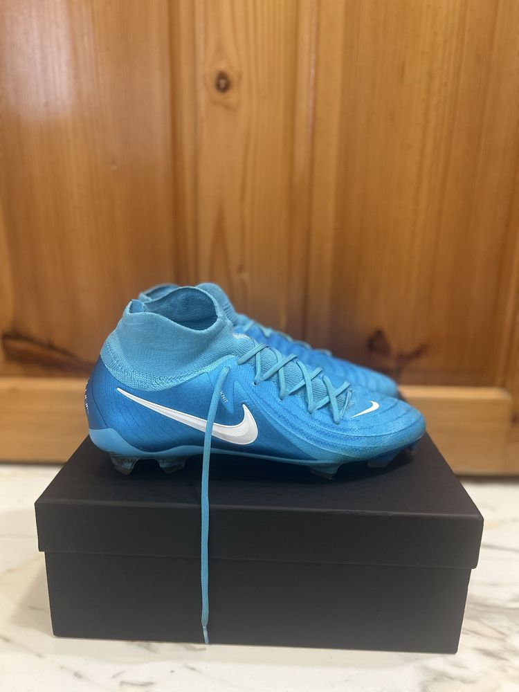Nike Phantom Luna Elite FG
