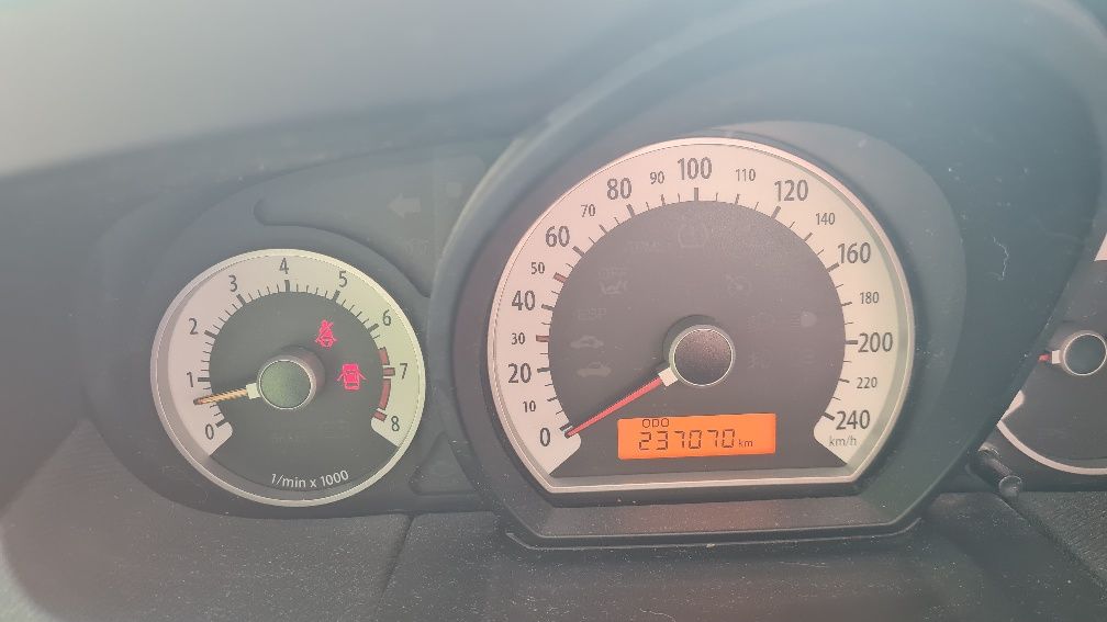 Kia Cee'd с нова газова и радио